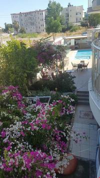 Ün Side Hotel