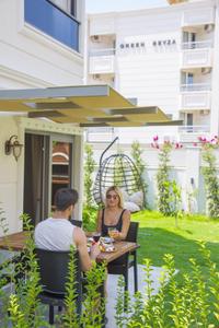 Green Beyza Suites