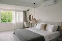 Raw Beach Hotel