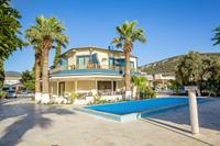 Dimora Boemo Hotel