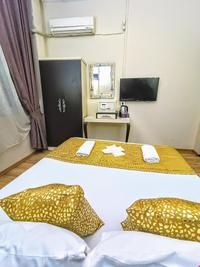 New Zade Apart Hotel