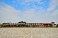 Konvoy Hotel & The Country Club