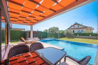 Luxury Life Villas