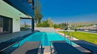 Villa Karam