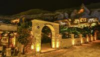 Spelunca Cave Suites