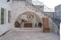 Sinasos Palace Cave Hotel