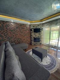 Villa Rubystone