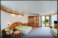 Rubi Hotel