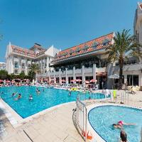 Side Story Resort & Spa