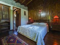 Doga Apartments