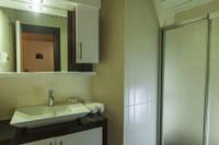 Golda Hotel
