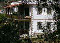 Sempati Apart