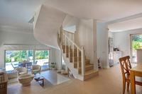 Villa Mistral