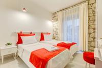 Peri Hotel