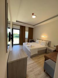 Life Point Boutique Hotel