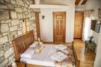 Aymesev Tas Otel