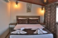 Lulu Hotel