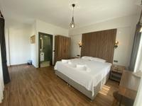 Tinos Otel & Bag Evi