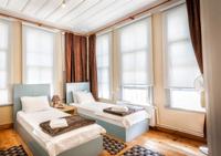 Educa Suites