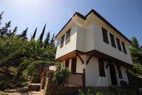 Stonehouse by Ipek
