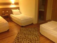 Rhebas Hotel