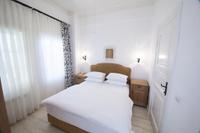 Quarante Hotel