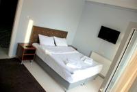 White Palace Apart