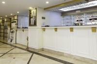 River Hotel