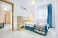 Green Life Hotel