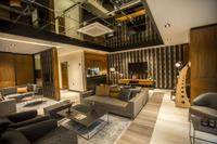 Honour Hotel