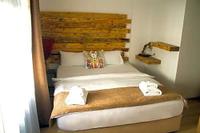 Lavinia Hotel