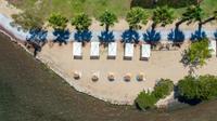 Chillos Beach Hotel & Lounge