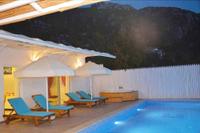 Villa Ulus by Villaduragi