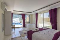 Villa Nefer