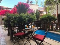 Karyatit hotel Kaleici