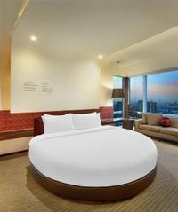 Le Meridien Bangkok