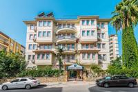 The S Aparts & Suites Hotel