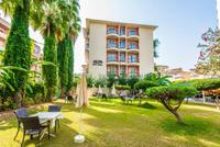 The S Aparts & Suites Hotel