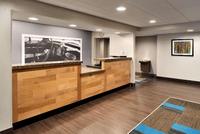 Hampton Inn Appleton-Fox River Mall Area