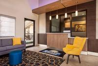 Days Inn & Suites by Wyndham Houston Hobby Airport