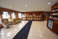 Crown Choice Inn & Suites Lakeview & Waterpark