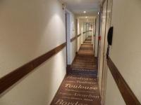 Hôtel Ours Blanc Place Victor Hugo