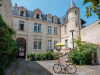 Yndo Hotel