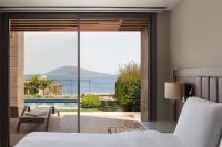 Caresse, A Luxury Collection Resort