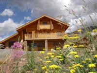 Madame Vacances Les Chalets de l Altiport