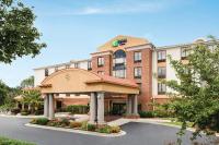 Holiday Inn Express and Suites Lavonia