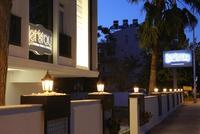 Lets Stay Boutique Hotel