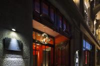 Hotel D