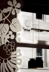 Hotel D