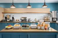 Country Inn & Suites by Radisson, Novi, MI